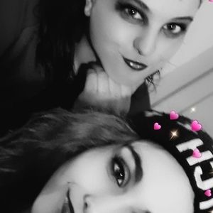 Meet your Posher, Devin